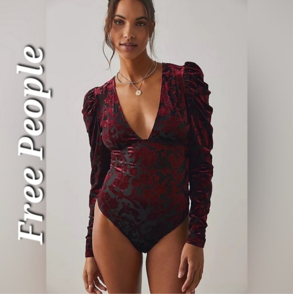 Free People Magic Hour Velvet Bodysuit in Midnight Combo Medium MSRP $98 FP109